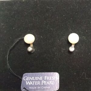 Sterling Silver & Pearl Earrings
